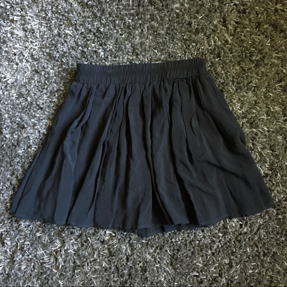 Brandy Melville Gray Skater Skirt
